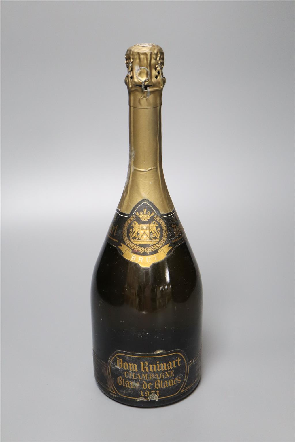 One bottle of Dom Ruinart Blanc de Blanc Champagne, 1971.